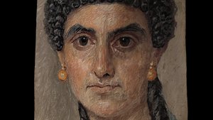Pintura de panel de una mujer con manto azul, 54-68 d.C. (encausto sobre madera) de Roman Roman